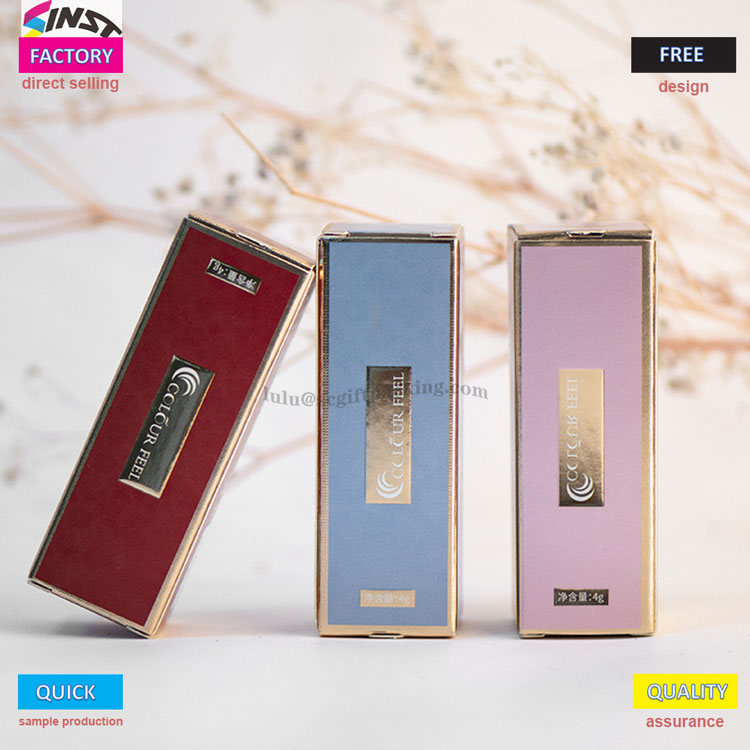 Lipstick puting karton na natitiklop na kahon